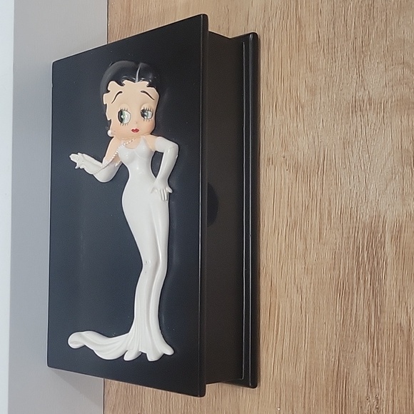 Betty Boop Collectors Edition Wooden Box By Fleischer Studio Inc Black & White - Picture 8 of 8